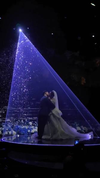 Wedding Laser για τον Πρώτο Χορό - Image 3